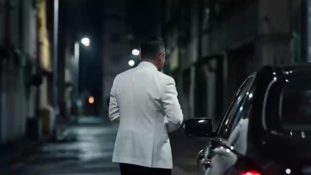 故事板与多视角视频生成